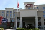 Hampton Inn and Suites Seattle - Airport 28th Avenue