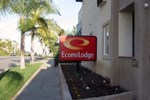 Отель Econo Lodge Long Beach