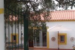 Отель Monte De São Sebastião Do Vale Do Alcaide