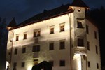 Отель Hotel and Castle Drnca
