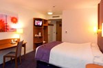 Отель Premier Inn Sevenoaks/Maidstone