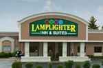 Отель Lamplighter Inn and Suites - North