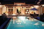 Отель Double Pool Villas by Banyan Tree