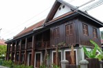 Отель Ancient Luangprabang Hotel (Ban Phonheuang)