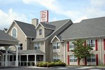 Отель Red Roof Inn & Suites Knoxville East