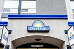Отель Days Inn Edmonton Downtown