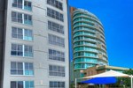 President Holiday Apartments - Absolute Beachfront