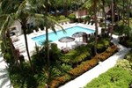 Отель Courtyard by Marriott Miami Lakes
