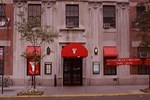 YMCA Vanderbilt - Shared Bathroom