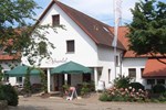 Отель Landhaus Oßwald