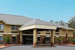Отель Comfort Inn & Suites At Robins Air Force Base