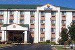Отель Comfort Inn & Suites East