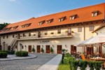 Lindner Hotel Prague Castle