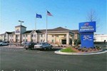 Holiday Inn Express SHELBY @ HWY 74