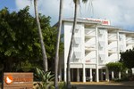 Отель Pelican Cove Resort Marina
