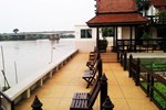 Отель Ayutthaya Garden River Home