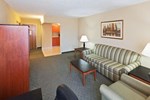 Отель Holiday Inn Express Hotel and Suites PLANO EAST