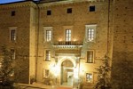 Отель Castello Chiola Dimora Storica