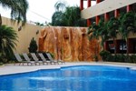 Отель Howard Johnson Royal Garden Reynosa