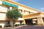 Отель La Quinta Inn & Suites Montgomery Carmichael Road 
