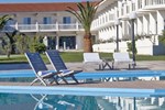 Отель Chryssana Beach Hotel