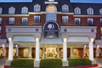 Отель DoubleTree Suites by Hilton Lexington