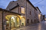 Отель Romantik Hotel Monteriggioni