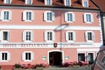 Отель Hotel Restaurant zum Schwan
