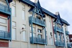 Апартаменты Apartment Sur le Quai Deauville