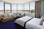 Отель Brisbane Riverview Hotel