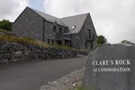 Clare's Rock Hostel Budget B&B