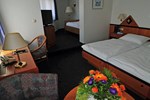 Отель Hotel Stadt Reinfeld