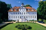 Отель Schloss Lüdersburg