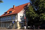 Отель Hotel zur Burg