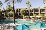 Отель DoubleTree by Hilton Paradise Valley Resort Scottsdale