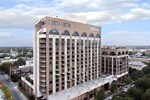Отель Hilton Savannah DeSoto