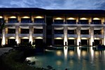 Отель The Singhasari Resort Batu