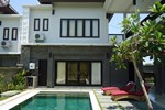 Swan Keramas Bali Villas
