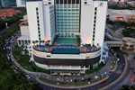 Отель The Royale Bintang Damansara