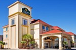 Отель La Quinta Inn & Suites Kingsland
