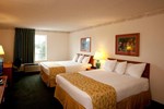Отель Baymont Inn and Suites Mackinaw City 