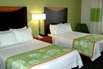 Отель Fairfield Inn & Suites Knoxville / East