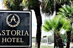 Отель Astoria Hotel Suites -Orange Park