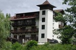 Отель The Blackbird Lodge