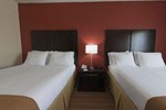 Отель Holiday Inn Express Hotel Winona North