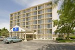 Отель Broadview Inn Suites (former Americas Best Value Inn Galesburg)