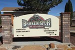 Отель Broken Spur Inn & Steakhouse