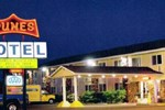 Отель Dunes Motel Hillsboro