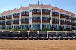 Апартаменты The Beach Condominium Hotel Resort