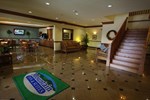 Отель Mountain Inn & Suites Airport - Hendersonville